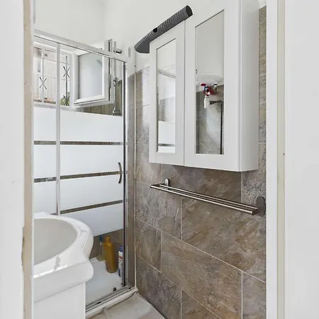 Apartment Maison Plain-pied 3 Chambres, Terrasse Et Climatisation, 8 Pers *